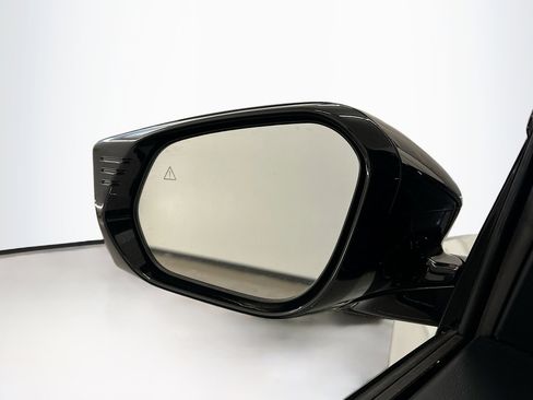 Used 2022 Kia EV6 Wind image 16