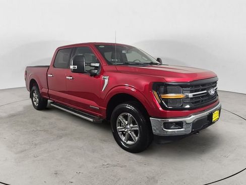 Certified 2025 Ford F150 XLT w/ Equipment Group 302A MID image 7