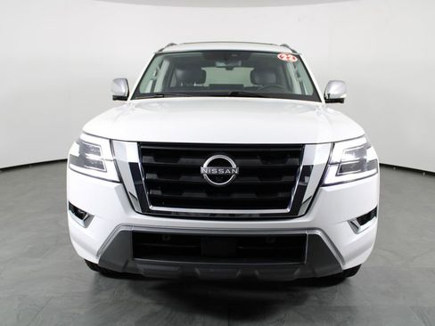 Certified 2022 Nissan Armada Platinum w/ Captain's Chairs Package image 15