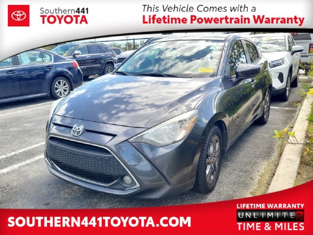 Used 2019 Toyota Yaris LE FWD image 1