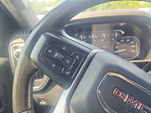 Used 2019 GMC Sierra 1500 SLT w/ SLT Premium Plus Package AWD/4WD image 23