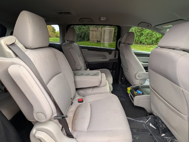 Used 2018 Honda Odyssey EX image 30