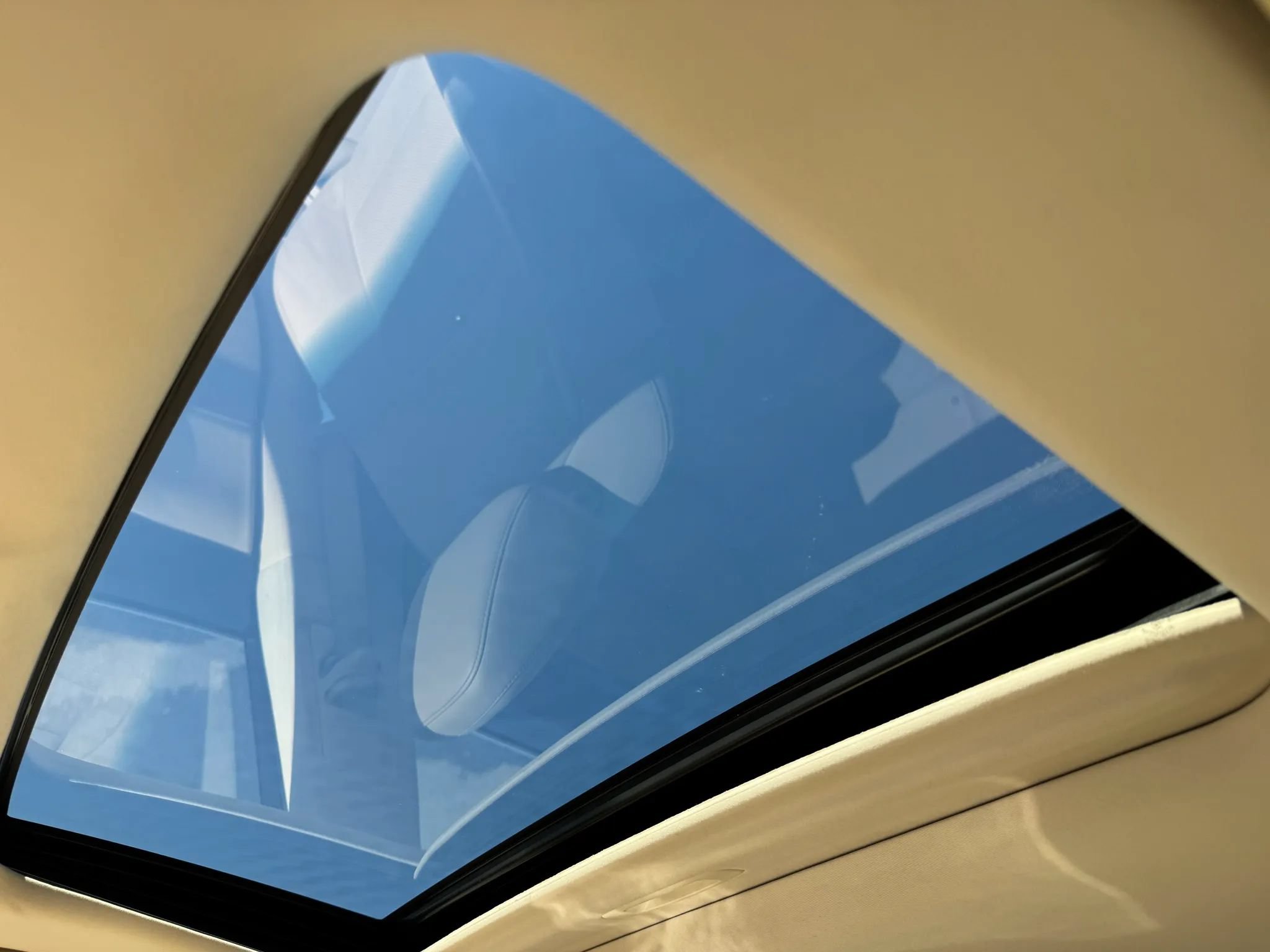 Used 2014 Lexus ES 350 w/ Luxury Package FWD image 34