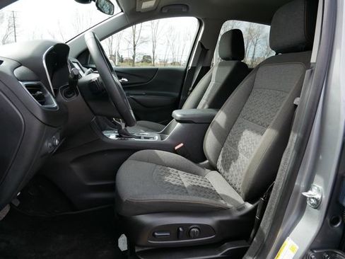 Used 2024 Chevrolet Equinox LT image 14