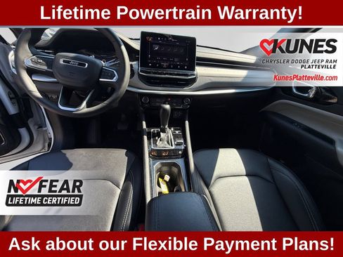 Used 2025 Jeep Compass Limited AWD/4WD image 24