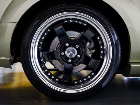 Used 2005 Ford Mustang GT RWD image 49