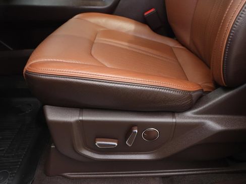 Used 2024 Ford Expedition Max King Ranch AWD/4WD image 19