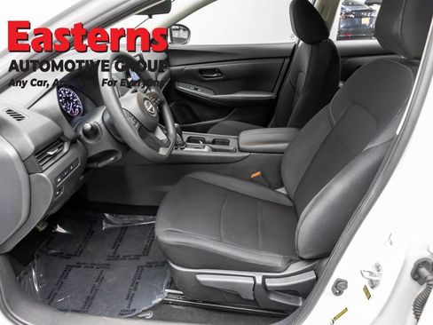 Used 2024 Nissan Sentra S FWD image 13