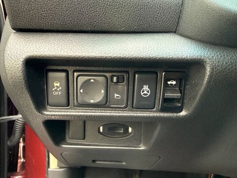 Used 2011 Nissan Maxima 3.5 SV w/ Premium Pkg FWD image 25