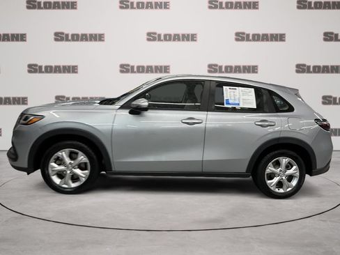 Used 2024 Honda HR-V LX image 2