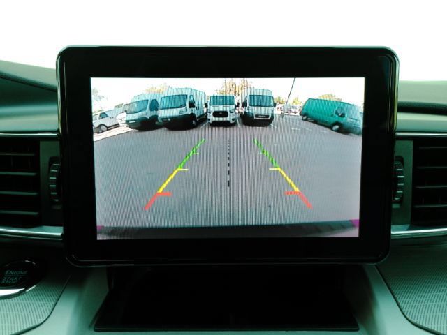 Used 2023 Ford Explorer XLT w/ Equipment Group 202A AWD/4WD image 11