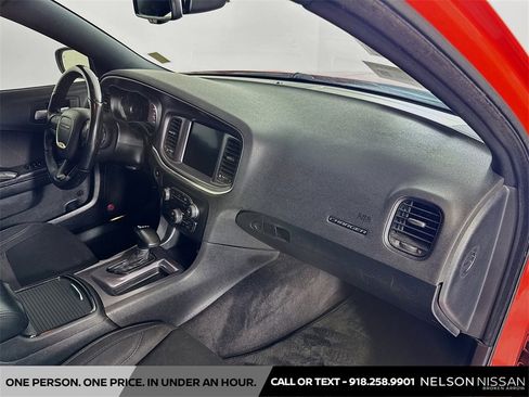 Used 2018 Dodge Charger SXT Plus w/ Blacktop Package image 29