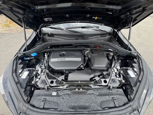 Used 2025 BMW X2 xDrive28i w/ M Sport Package AWD/4WD image 12