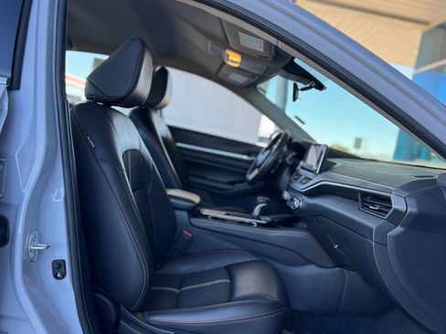 Used 2024 Nissan Altima 2.5 SR image 25