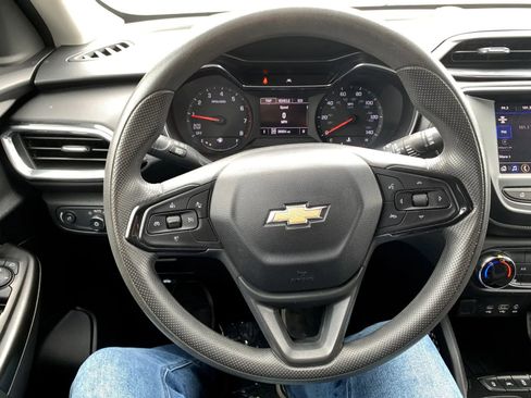 Used 2023 Chevrolet TrailBlazer LT image 14
