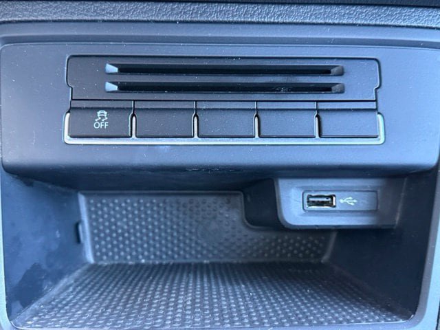 Used 2016 Volkswagen Tiguan S FWD image 25