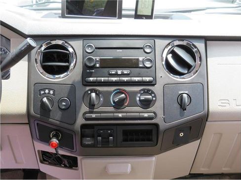 Used 2008 Ford F350 XLT image 8