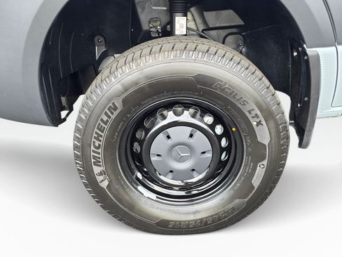 New 2026 Mercedes-Benz Sprinter 2500 image 9