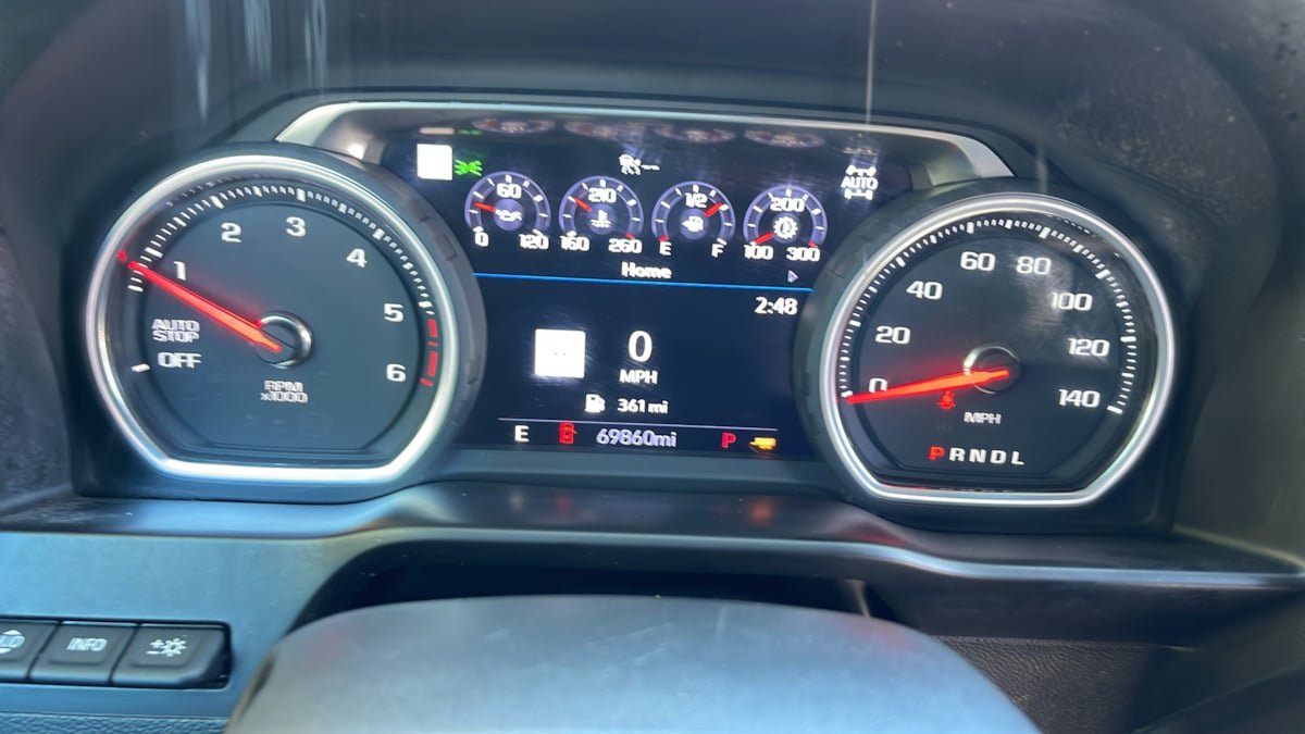 Used 2020 Chevrolet Silverado 1500 LTZ w/ LTZ Plus Package AWD/4WD image 13