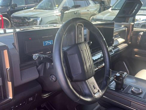 Used 2024 GMC Hummer EV 3X AWD/4WD image 22