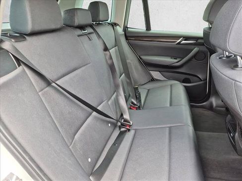 Used 2017 BMW X3 sDrive28i RWD image 10