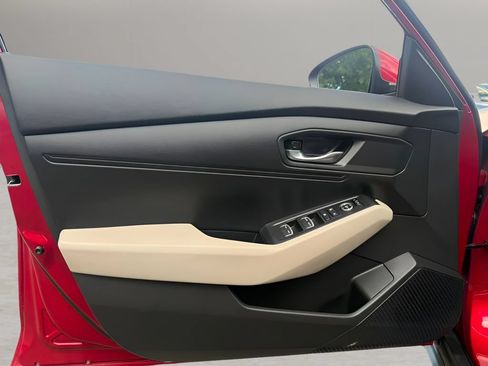 Used 2024 Honda Accord LX image 12