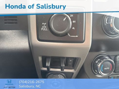 Used 2020 Ford F250 Lariat w/ Chrome Package image 18