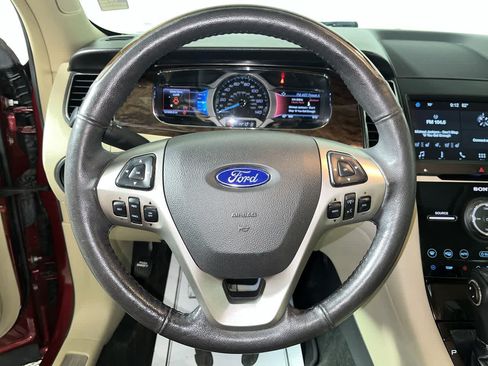 Used 2017 Ford Taurus Limited FWD image 16