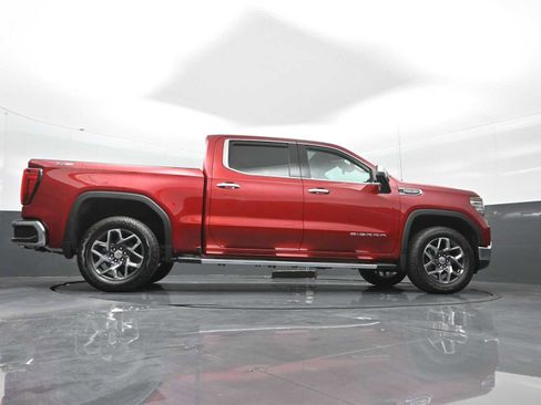 Used 2026 GMC Sierra 1500 SLT w/ SLT Premium Plus Package image 30