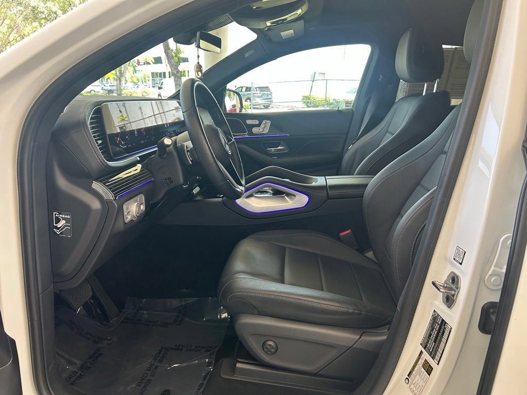 Used 2025 Mercedes-Benz GLE 450 4MATIC Coupe image 5