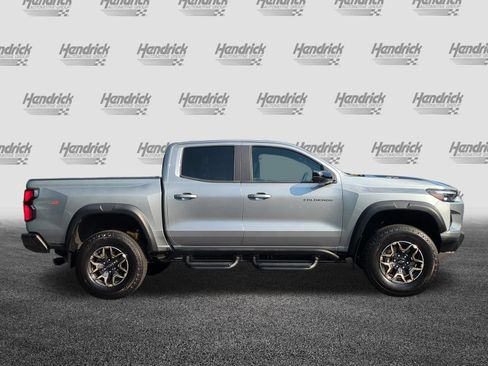 Used 2024 Chevrolet Colorado ZR2 w/ ZR2 Convenience Package III AWD/4WD image 11