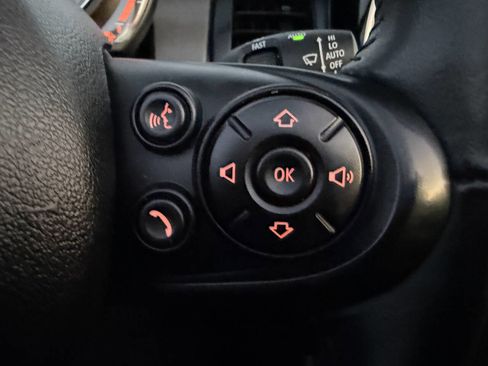 Used 2019 MINI Cooper Convertible w/ Signature Upholstery Package image 21