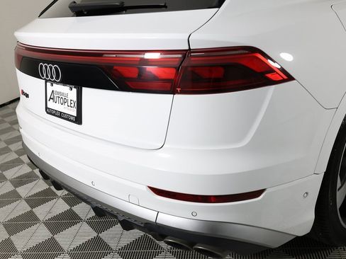 Used 2024 Audi SQ8 Prestige image 46