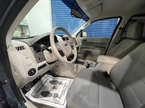 Used 2012 Ford Escape XLT image 11