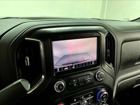 Used 2022 GMC Sierra 2500 AT4 w/ Gooseneck/5TH Wheel Package AWD/4WD image 26