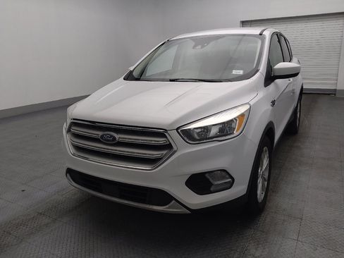 Used 2019 Ford Escape SE image 15