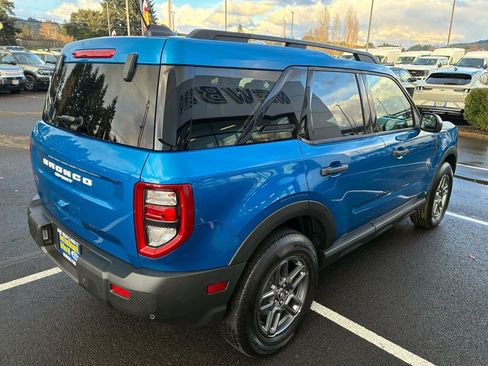 Used 2025 Ford Bronco Sport Big Bend w/ Convenience Package AWD/4WD image 9