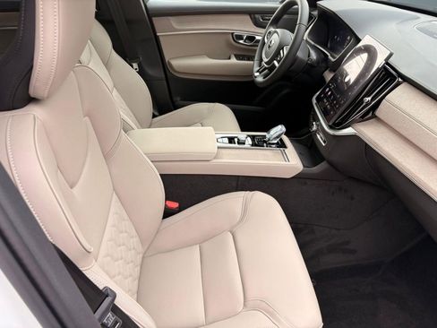New 2026 Volvo XC90 B6 Plus AWD/4WD image 27