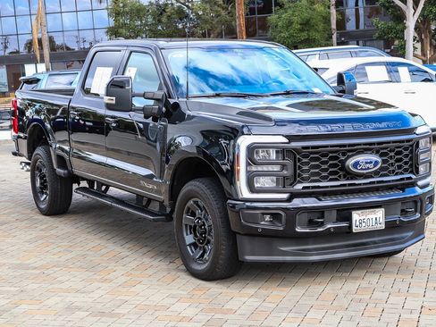 Used 2024 Ford F250 Lariat w/ Lariat Ultimate Package image 3