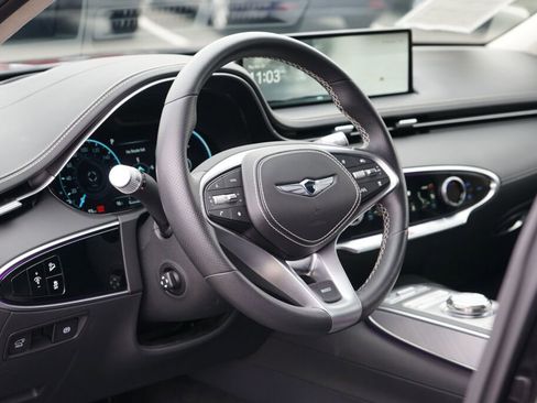 Used 2025 Genesis Electrified GV70 Advanced w/ Prestige Package image 15