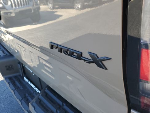 Certified 2024 Nissan Frontier Pro-X w/ Pro Convenience Package image 8