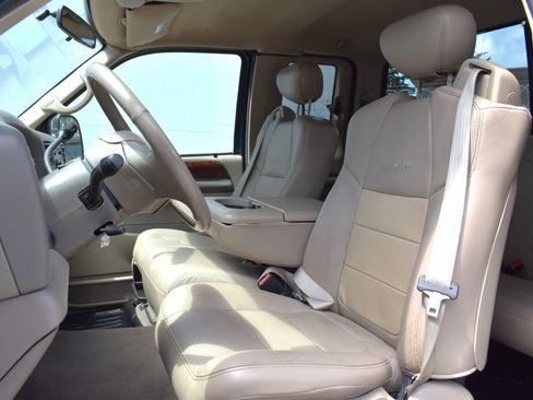 Used 2001 Ford F250 Lariat AWD/4WD image 42