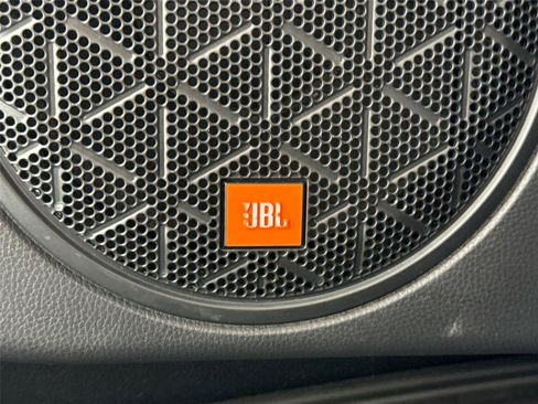 Certified 2020 Toyota RAV4 XLE Premium image 28