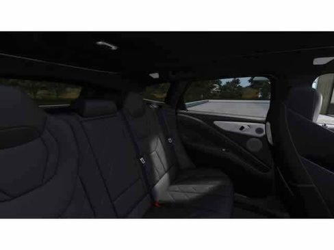 New 2026 BMW XM Label Red w/ M Driver's Package image 12