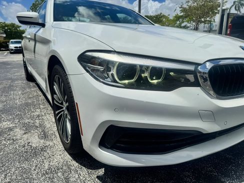 Used 2019 BMW 530i w/ Convenience Package RWD image 9