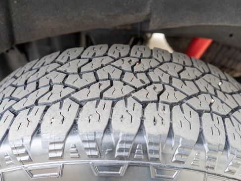 Used 2024 GMC Sierra 2500 Denali Ultimate image 33