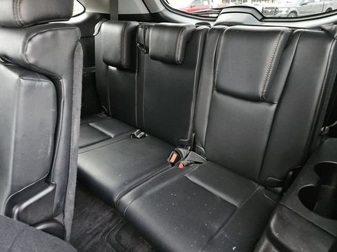 Used 2018 Toyota Highlander XLE FWD image 36