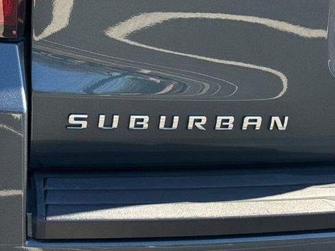 Used 2020 Chevrolet Suburban LS w/ Enhanced Driver Alert Package image 13