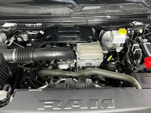Used 2023 RAM 1500 Limited AWD/4WD image 8