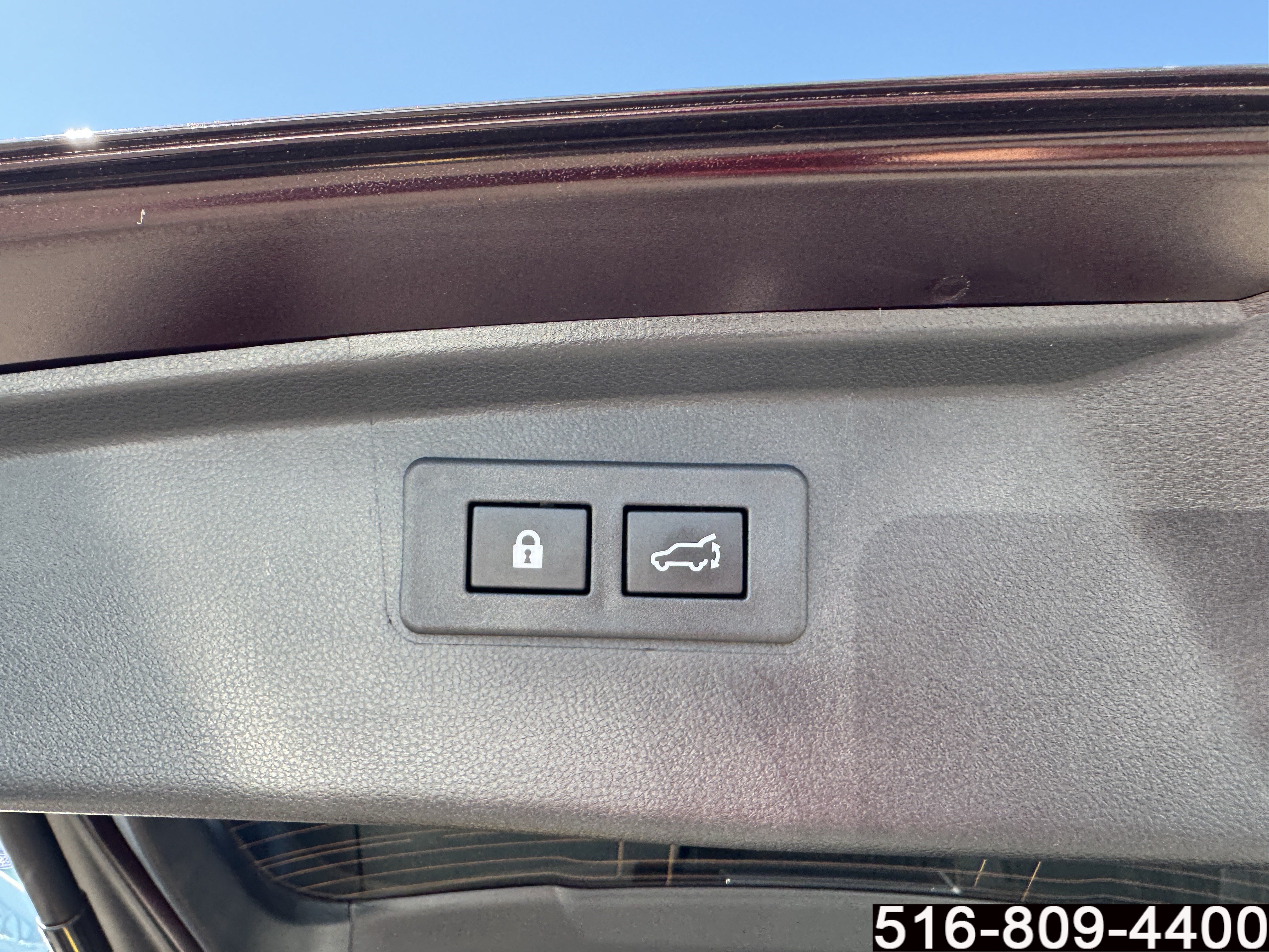 Used 2025 Subaru Outback Limited AWD/4WD image 35